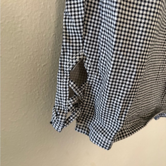 croft & barrow Black Checked capris - Picture 2 of 3